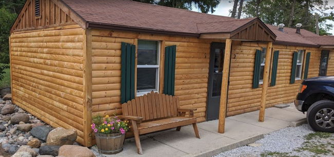 Motel Huron - Web Listing (newer photo)